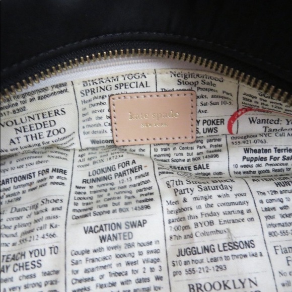 Kate spade pink vinyl shoulder bag trimmed in tan leather Has gold tone zipper - Picture 4 of 12